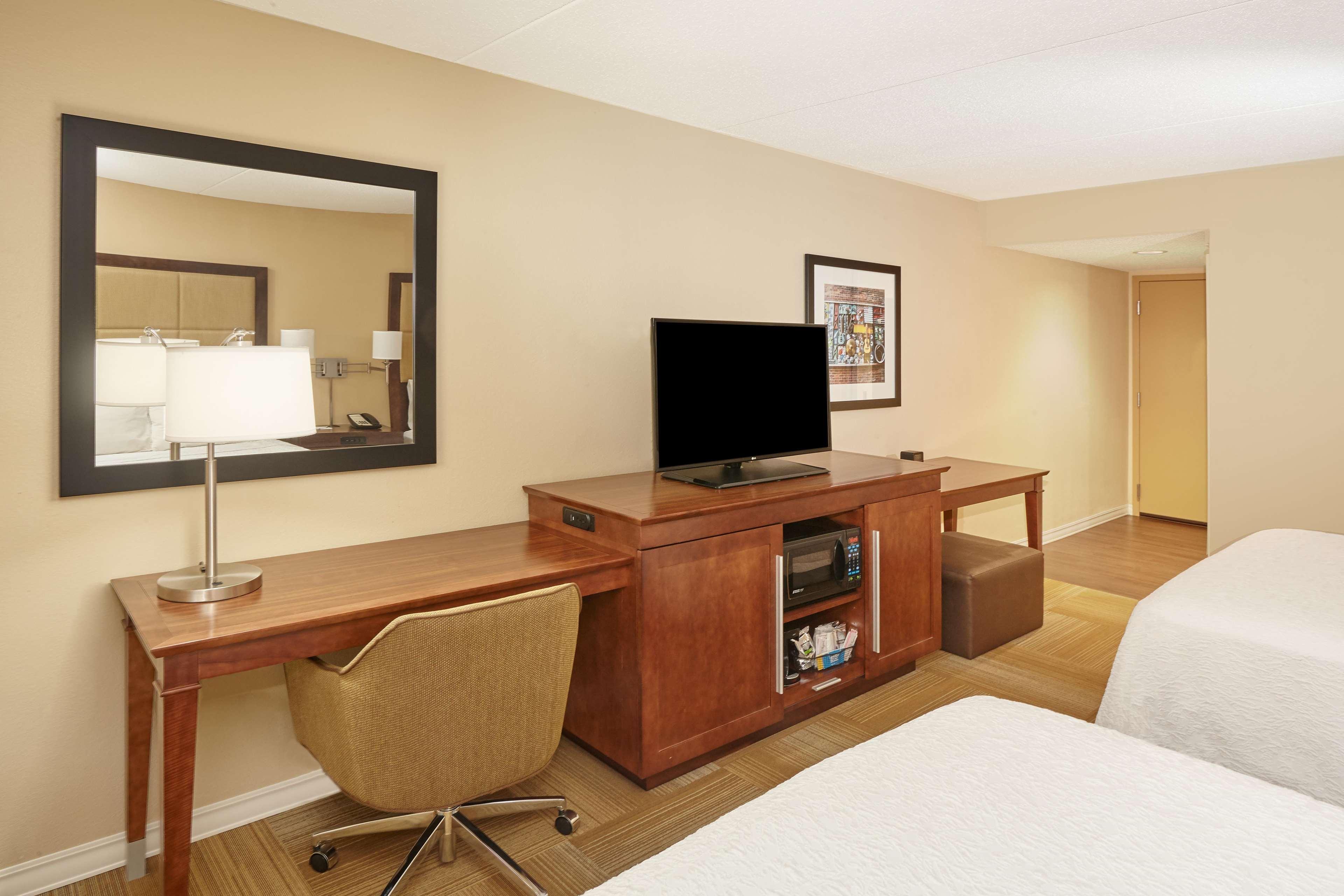 Hampton Inn Lafayette Exterior foto